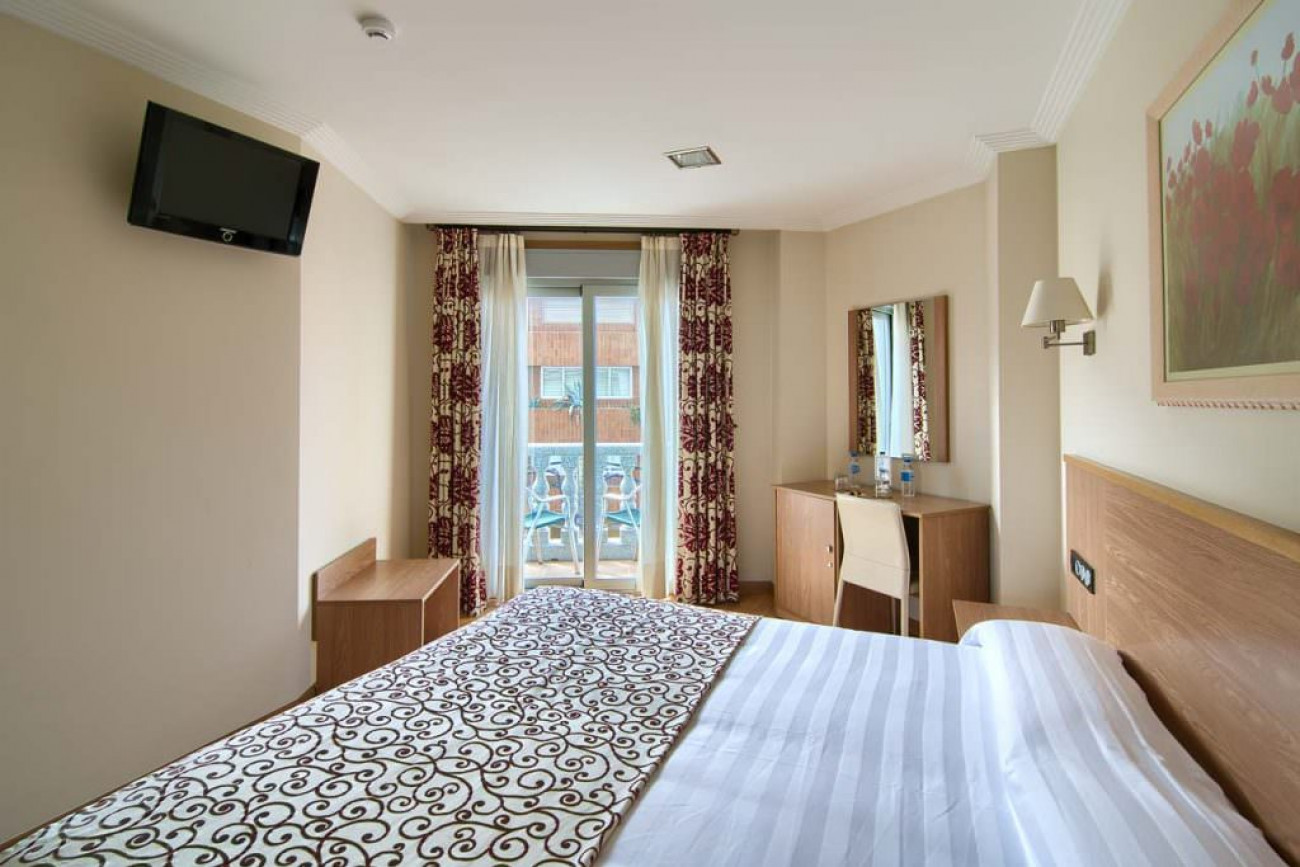 Habitación con balcon exterior